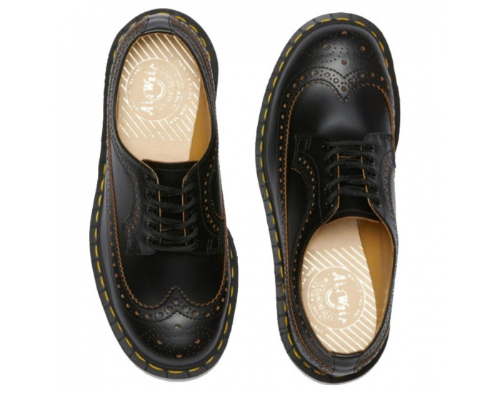 Dr Martens 1461 Wingtip Brogue Oxfords