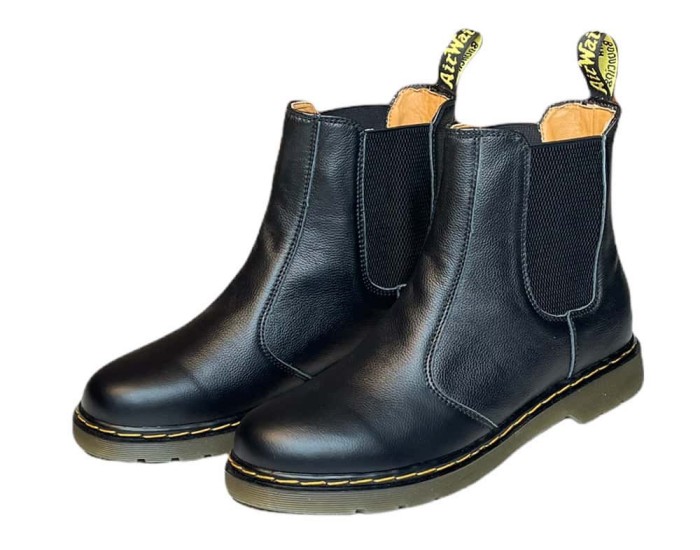 Dr Martens Chelsea Boots Black